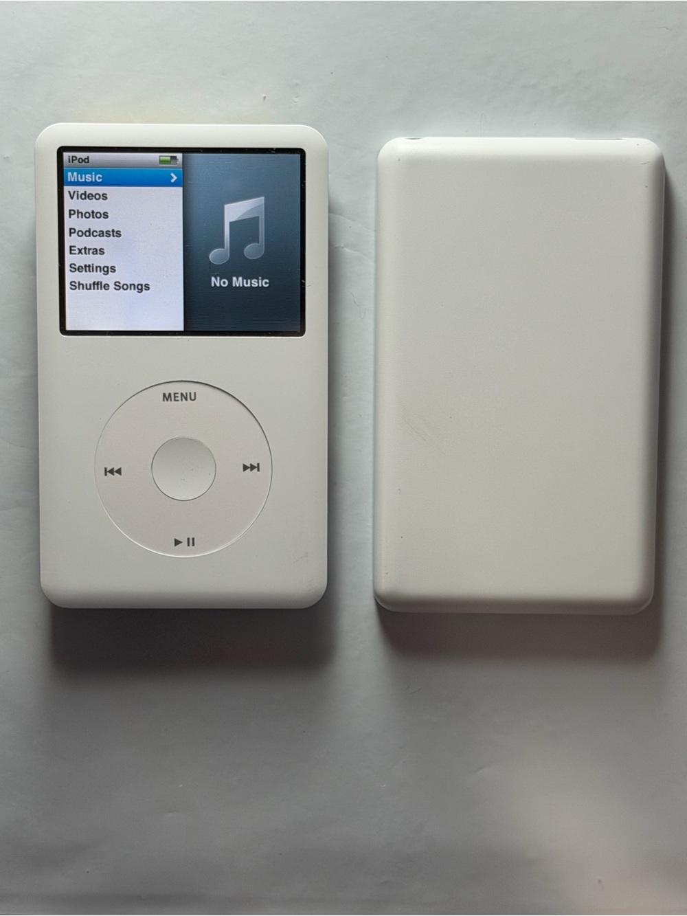 Apple iPod Classic Matte White Portable Media Player 7th Generation 256gb